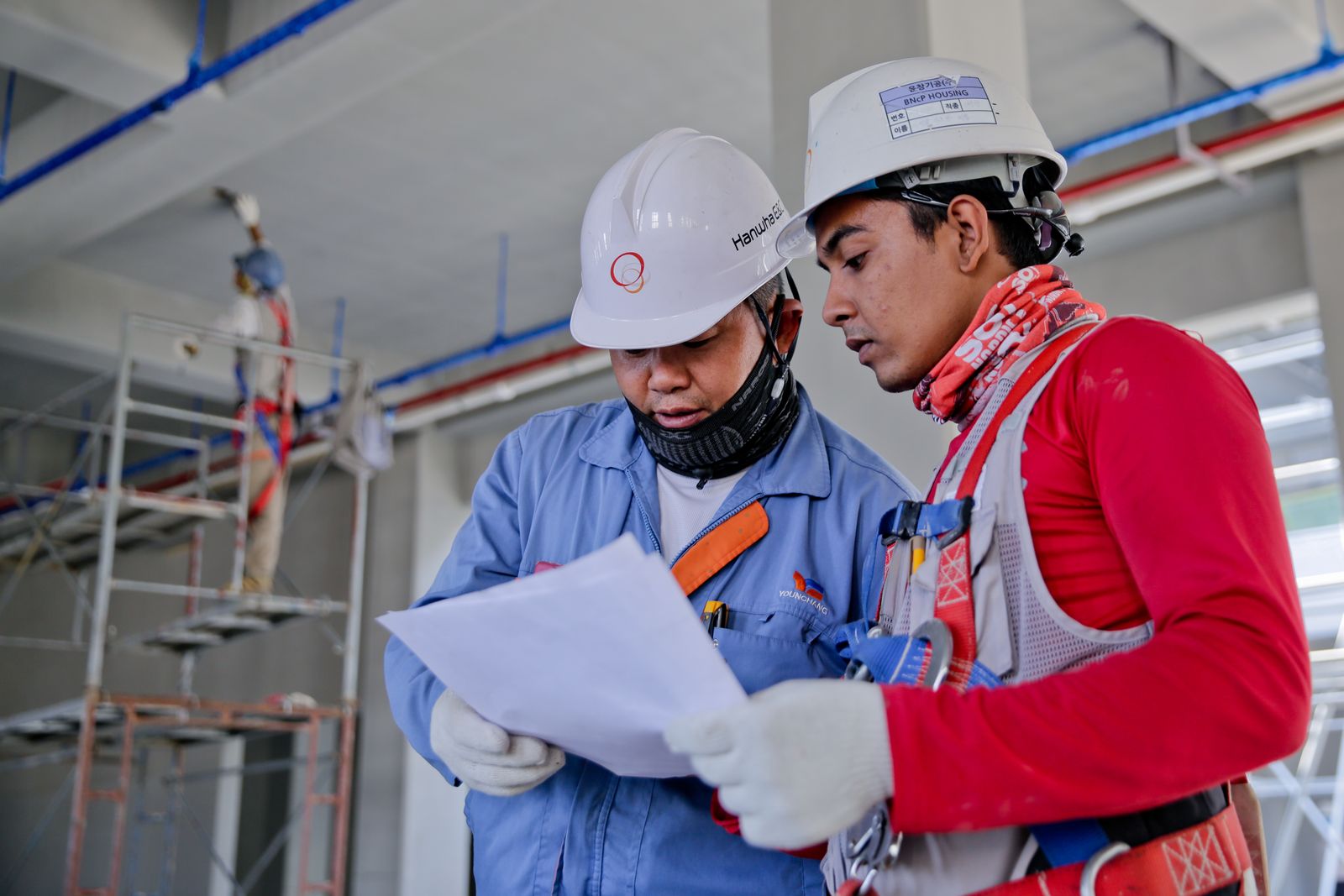 Construction company demo website with project cost estimator